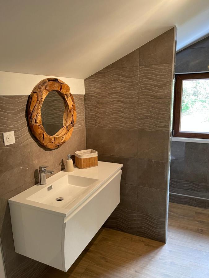 Chalet-Michel Avec Spa Montperreux Dış mekan fotoğraf